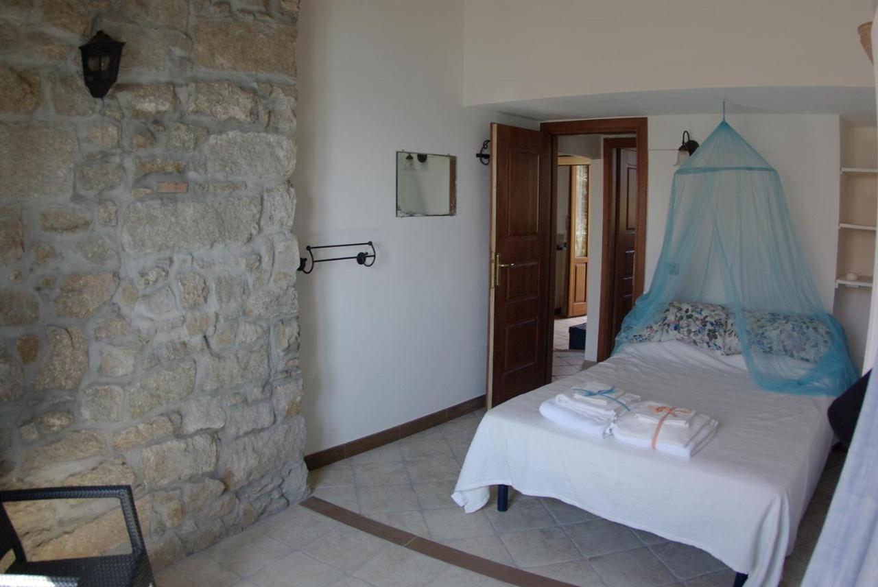Villa Forte Balbiano à La Maddalena  Extérieur photo